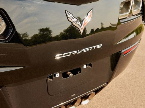 Used 2019 Chevrolet Corvette Z06 RWD image 26