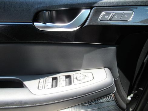 Used 2022 Hyundai Palisade Limited FWD image 20