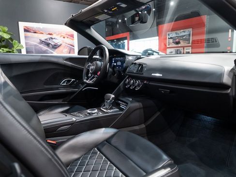 Used 2020 Audi R8 V10 performance image 33