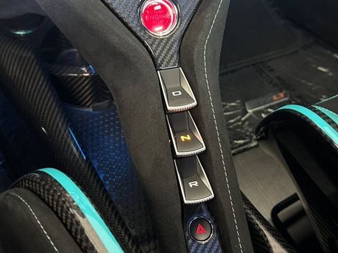 Used 2022 McLaren 765LT RWD image 25