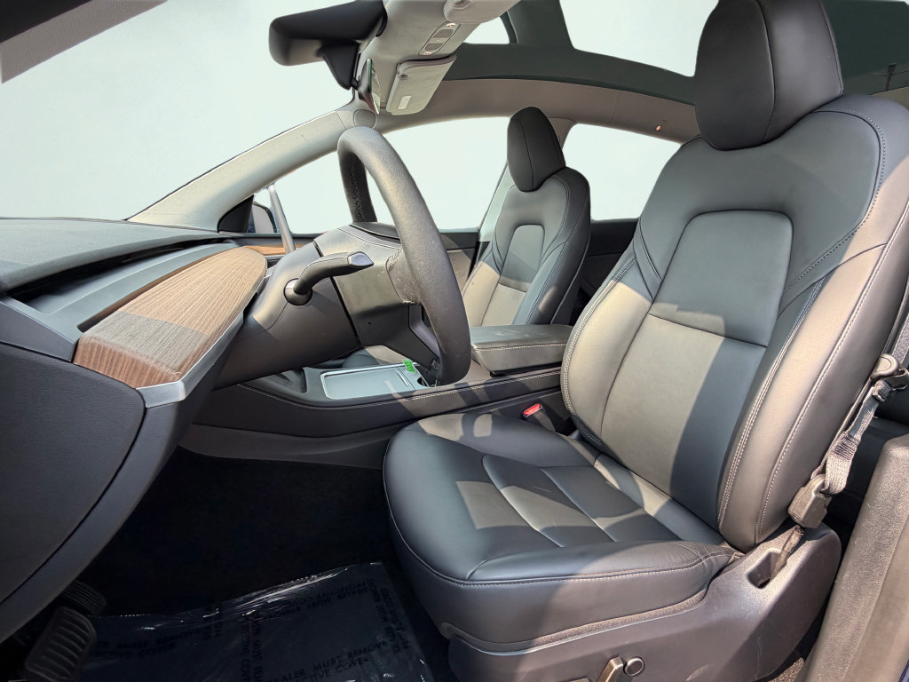 Used 2021 Tesla Model 3 Standard Range Plus RWD image 39