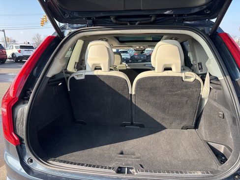 Certified 2023 Volvo XC90 B5 Plus image 41