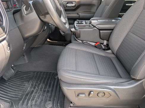 Certified 2023 Chevrolet Silverado 1500 Custom RWD image 18