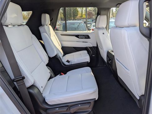 New 2026 Chevrolet Tahoe Premier RWD image 9