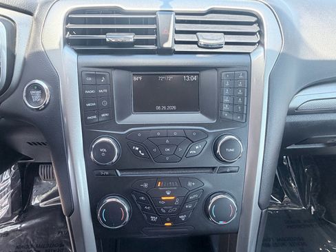 Used 2018 Ford Fusion S FWD image 14