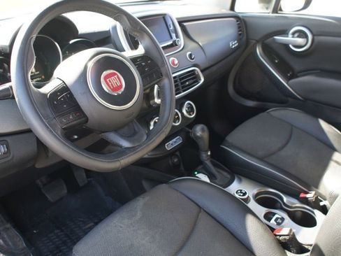 Used 2017 FIAT 500X Trekking image 11