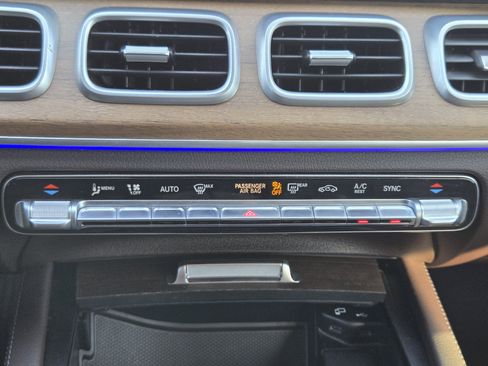 Used 2022 Mercedes-Benz GLE 350 image 16