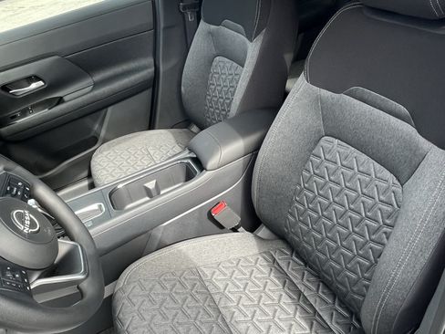 New 2026 Nissan Kicks SV w/ SV Premium Package AWD/4WD image 13