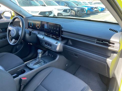 Used 2024 Hyundai Kona SEL image 18