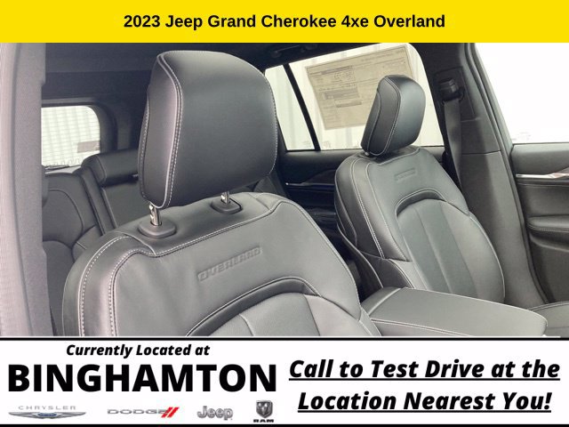 New 2023 Jeep Grand Cherokee Overland AWD/4WD image 25