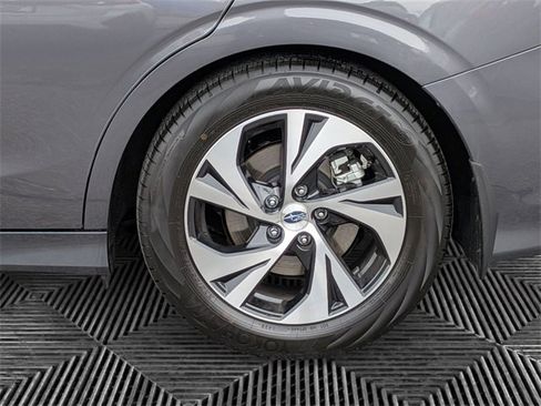 Certified 2025 Subaru Legacy Premium w/ Popular Package #1A image 9