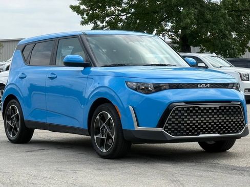 Used 2023 Kia Soul EX FWD image 8