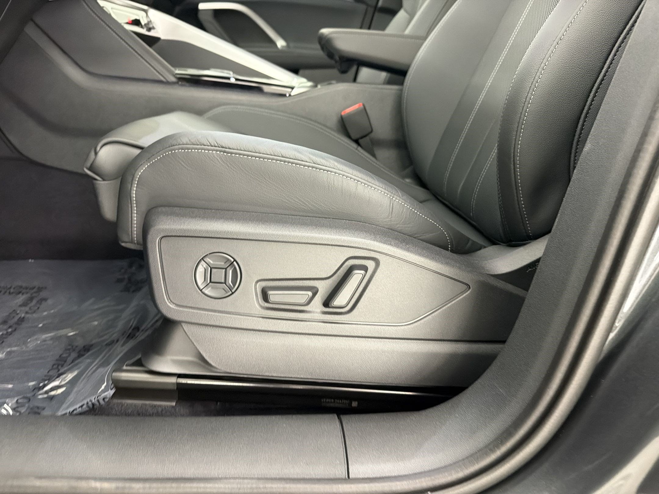 New 2026 Audi Q5 Premium Plus AWD/4WD image 15