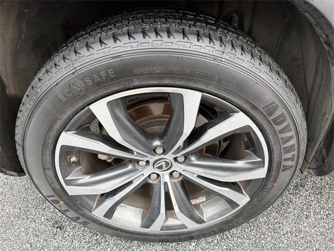 Used 2018 Lexus RX 350L FWD w/ Premium Package image 17