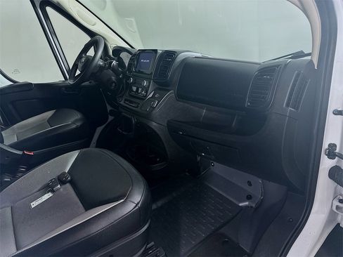 Used 2023 RAM ProMaster 2500 image 31