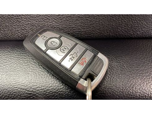 Used 2020 Ford F250 Lariat image 18