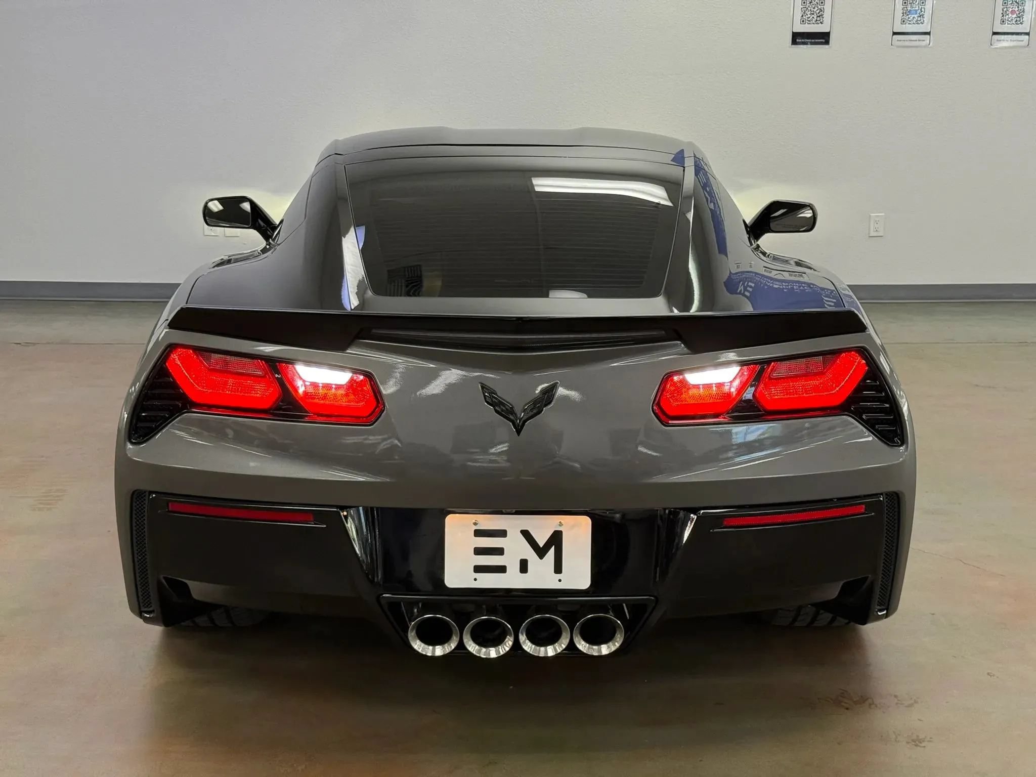 Used 2015 Chevrolet Corvette Stingray Coupe w/ 2LT Preferred Equipment Group RWD image 6
