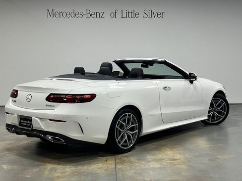 Used 2023 Mercedes-Benz E 450 4MATIC Cabriolet image 9
