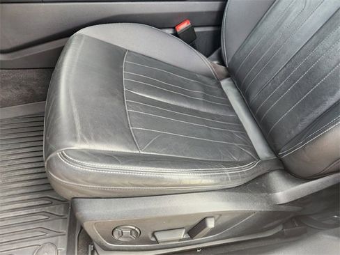 Used 2019 Audi A6 3.0T Premium w/ Convenience Package image 23