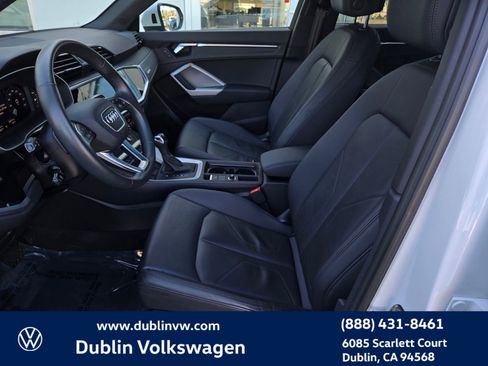 Used 2023 Audi Q3 2.0T Premium Plus w/ Premium Plus Package image 17