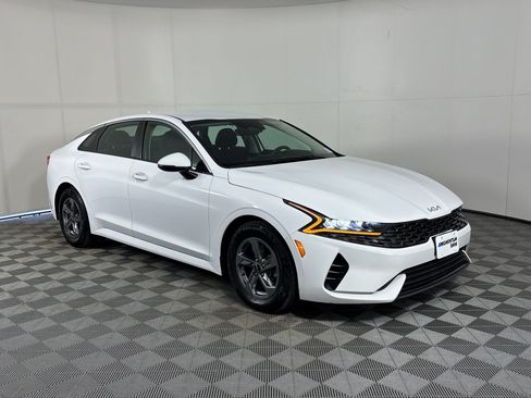 Used 2022 Kia K5 LXS FWD image 7
