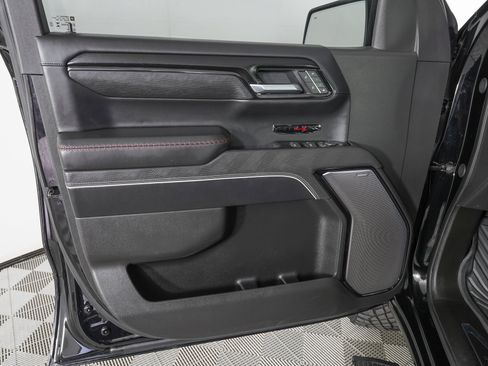 Used 2025 GMC Sierra 1500 AT4X w/ AT4X AEV Edition image 15