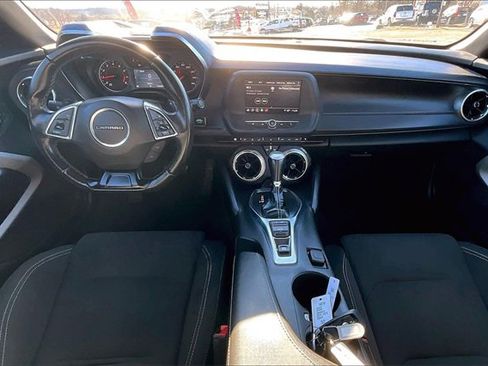 Used 2023 Chevrolet Camaro LT image 18