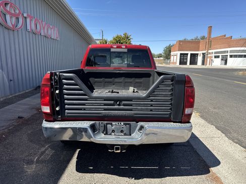 Used 2009 Dodge Ram 1500 Truck SLT w/ Popular Equipment Group image 10