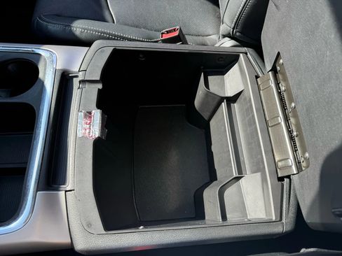 Used 2017 RAM 1500 Laramie image 27