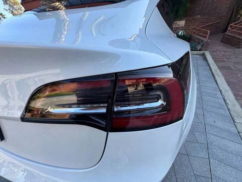 Used 2023 Tesla Model 3 Standard Range image 29