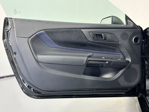 Used 2025 Ford Mustang Dark Horse image 29