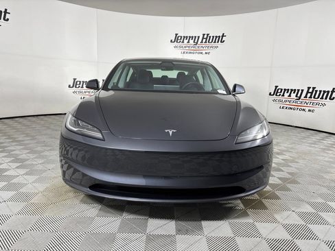 Used 2025 Tesla Model 3 Long Range RWD image 2