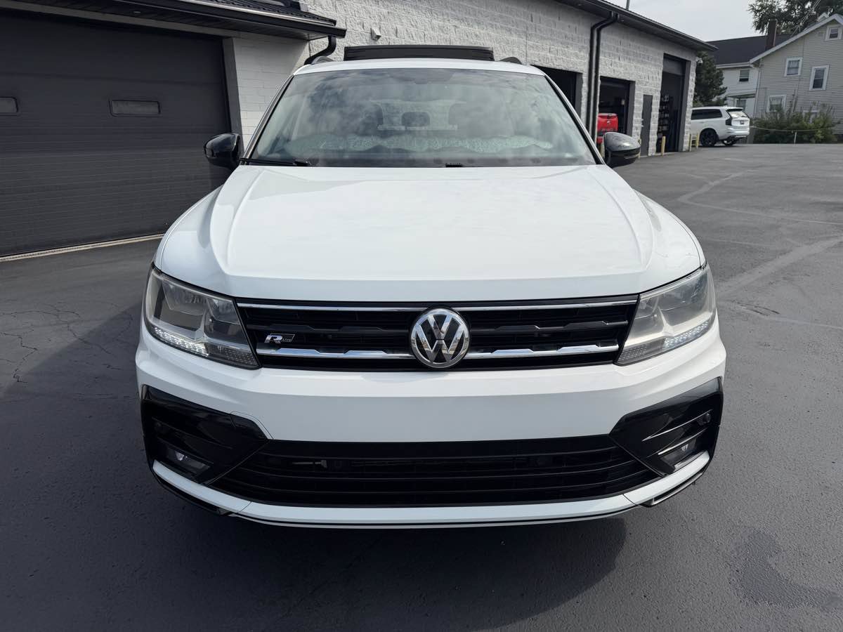 Used 2021 Volkswagen Tiguan SE R-Line AWD/4WD image 7