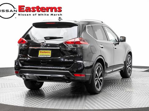 Used 2019 Nissan Rogue SL w/ Premium Package AWD/4WD image 5