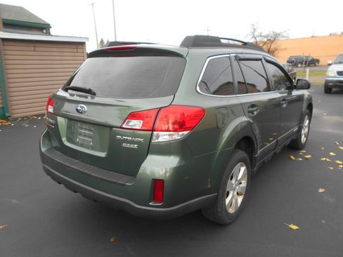 Used 2012 Subaru Outback 2.5i w/ Alloy Wheel Pkg AWD/4WD image 8