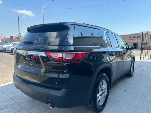 Used 2021 Chevrolet Traverse LT AWD/4WD image 4