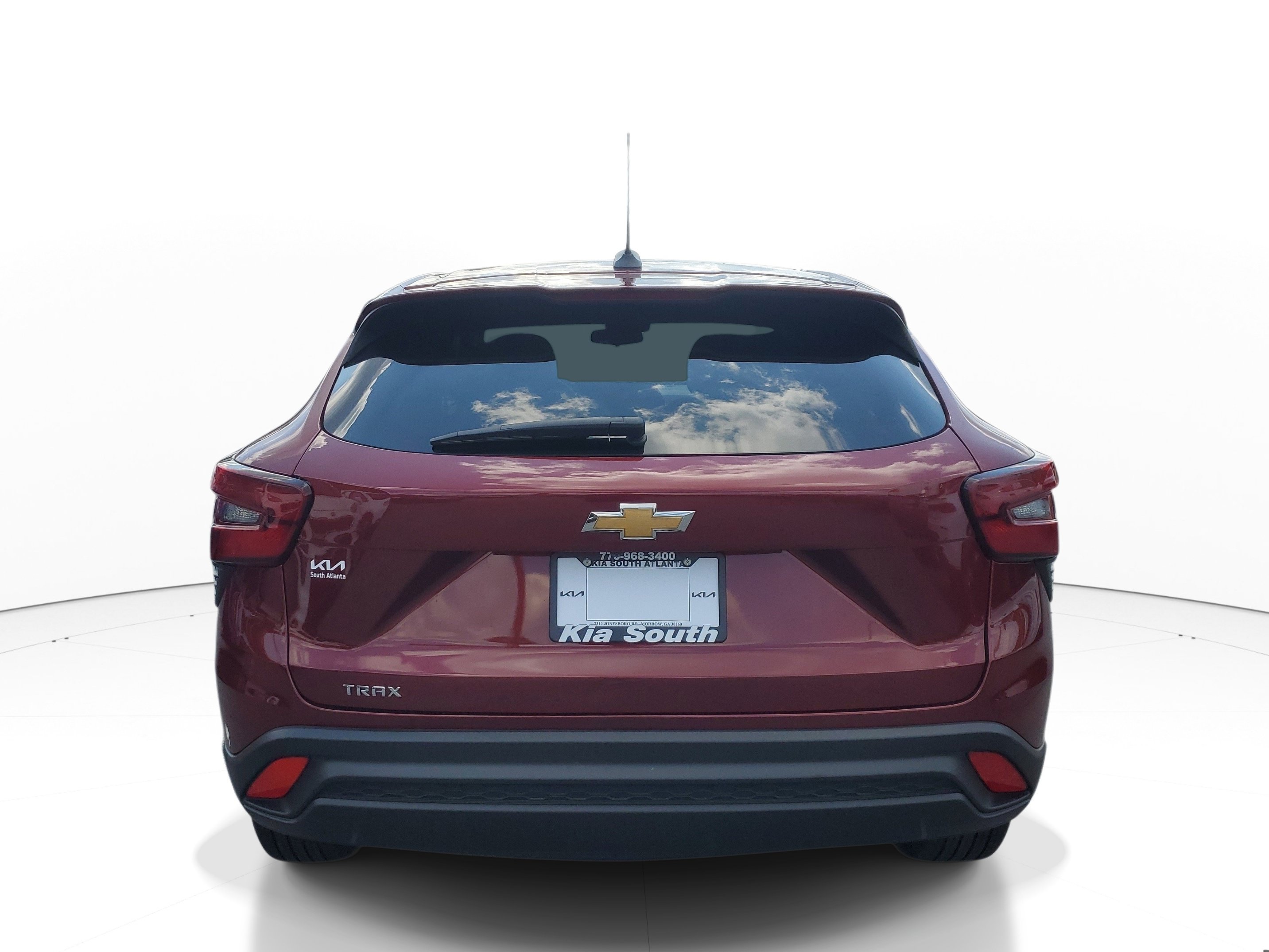Used 2025 Chevrolet Trax LS FWD image 5
