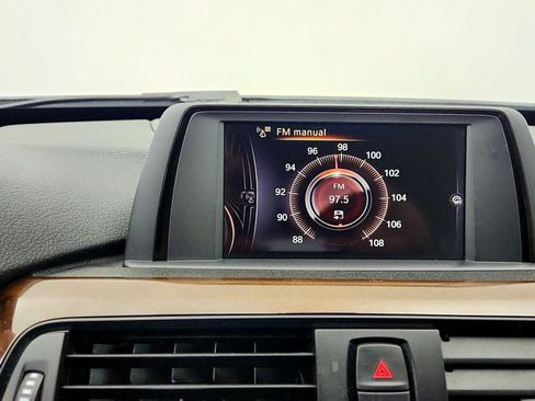 Used 2015 BMW 328i xDrive AWD/4WD image 19