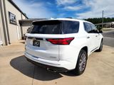 Used 2023 Chevrolet Traverse Premier image 6