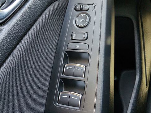 Used 2025 Honda Civic Sport image 22