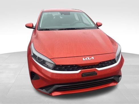 Certified 2023 Kia Forte LXS w/ LXS Technology Package image 9
