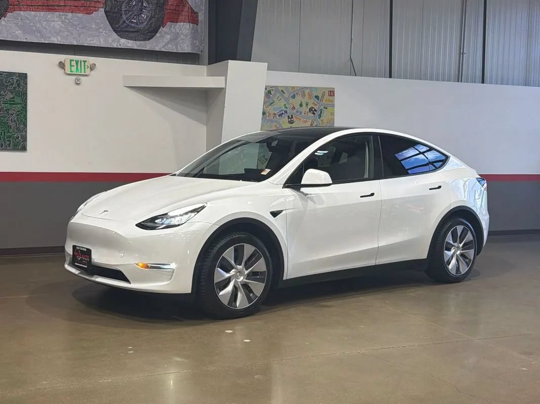 Used 2020 Tesla Model Y Long Range AWD/4WD image 80