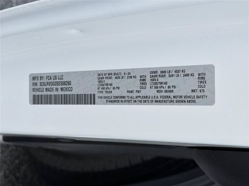 Used 2025 RAM ProMaster 2500 w/ Convenience Group FWD image 29