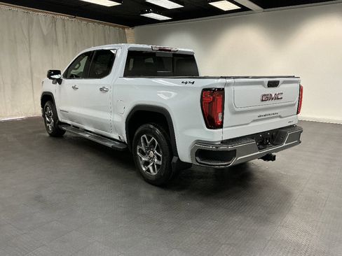 New 2026 GMC Sierra 1500 SLT w/ SLT Premium Package image 3