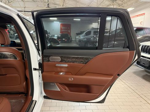 Used 2025 Genesis G90 3.5T image 22