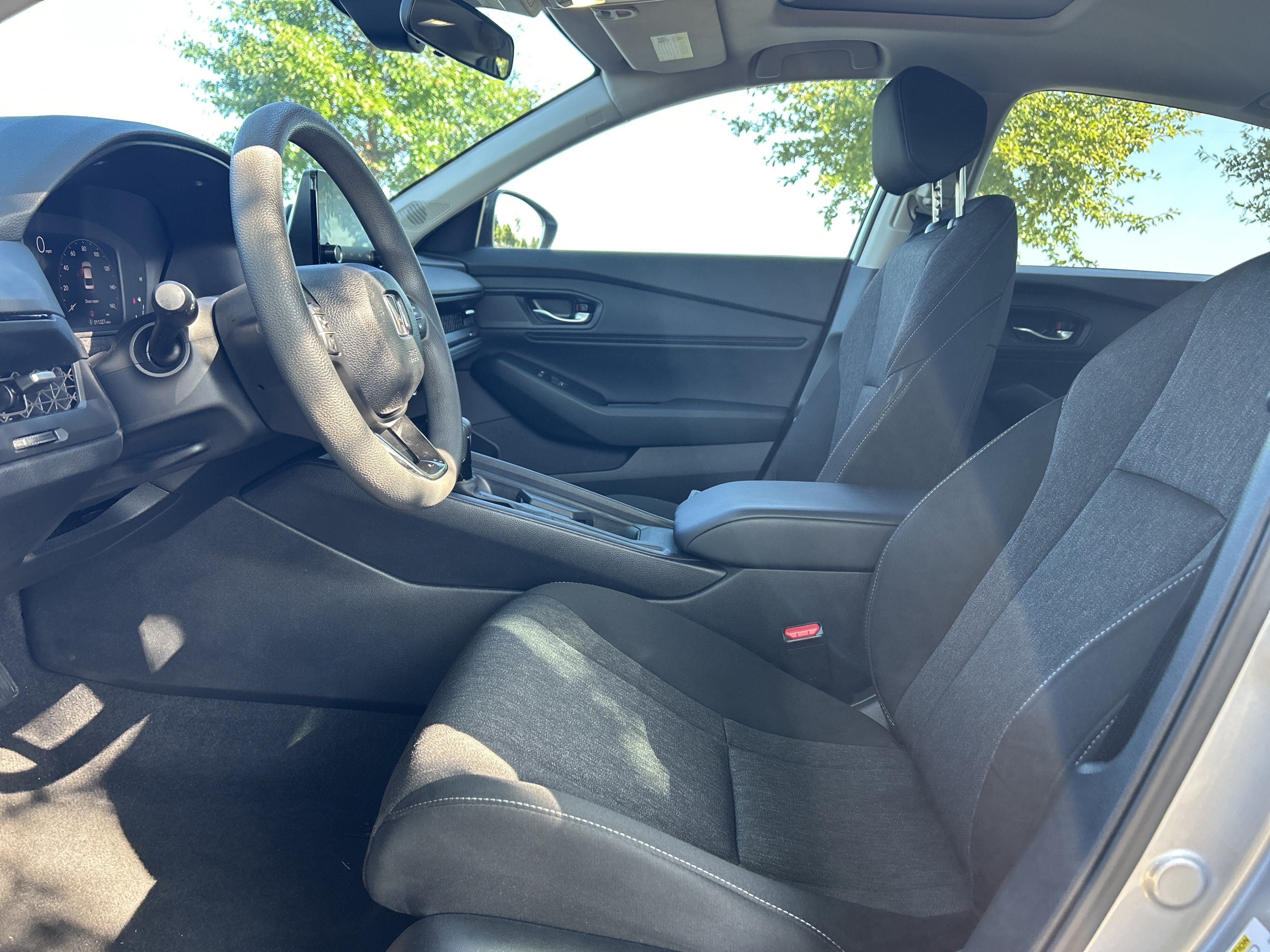 Used 2025 Honda Accord SE image 24