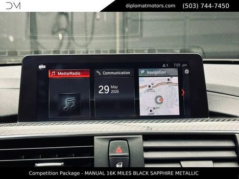 Used 2019 BMW M4 Coupe w/ Competition Package RWD image 32