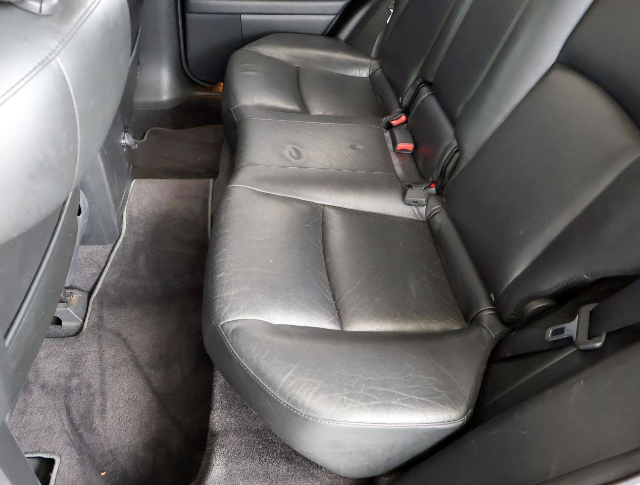 Used 2004 INFINITI FX35 2WD w/ Touring Pkg image 23