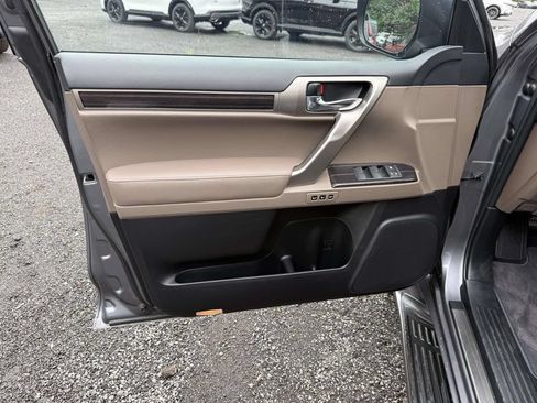 Used 2021 Lexus GX 460 Premium AWD/4WD image 12