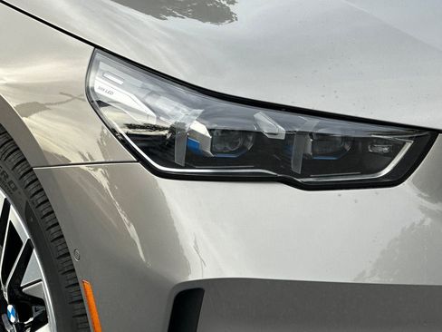 Used 2026 BMW i5 eDrive40 RWD image 12